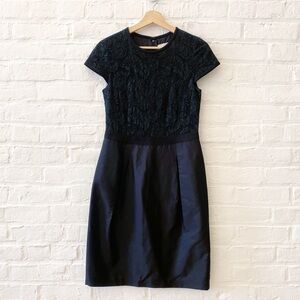 Burberry || Lace Bodice Silk Skirt Cocktail Pencil Sheath Dress Black US 4